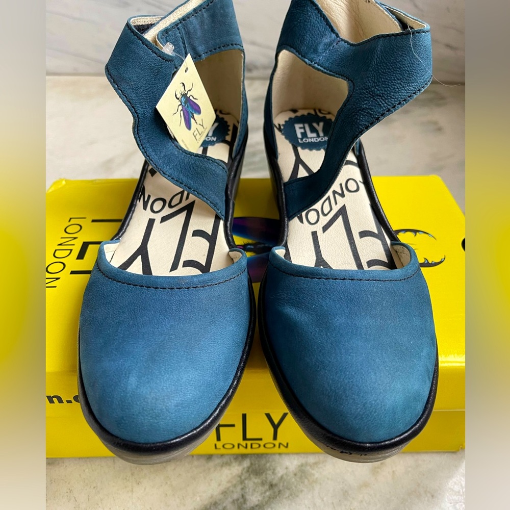 FLY London / Closed Toe Wedge PIAT Blue NIB